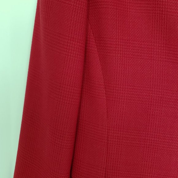 Classic 2-Button Red Lined Blazer Like New 4 Petite - Picture 5 of 11